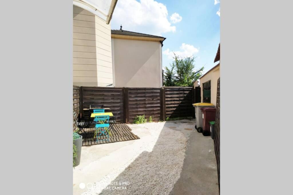Maison Montfermeilloise Entre Paris Et Disneyland Eksteriør bilde